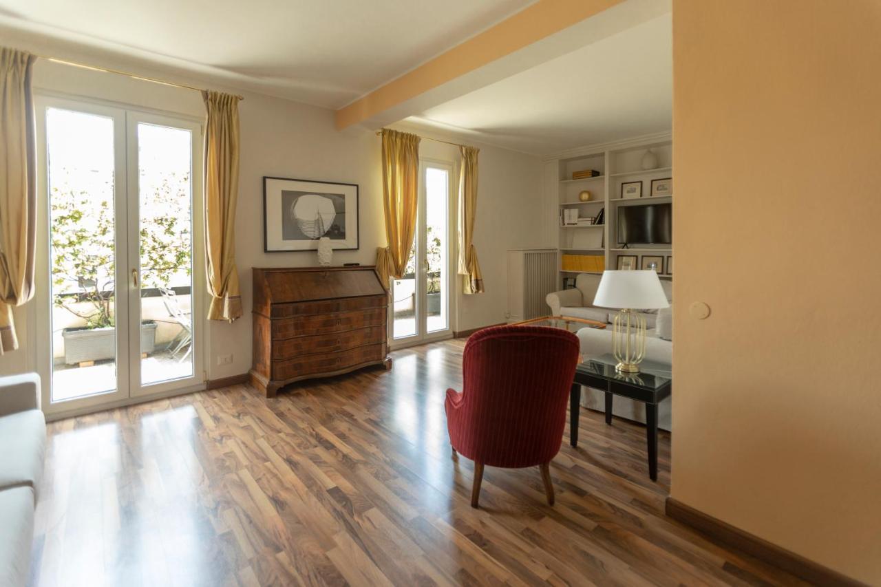 Apartamento Montenapoleone - Sant Andrea Charme Penthouse Milán
